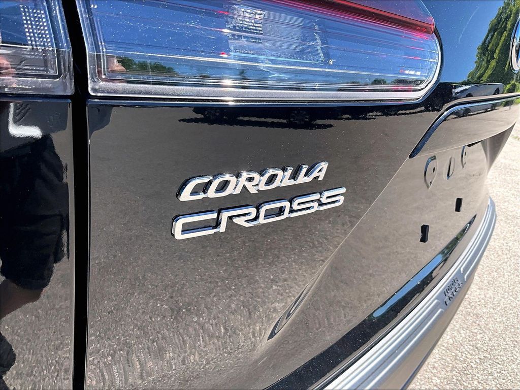 2026 Toyota Corolla Cross — photo 27