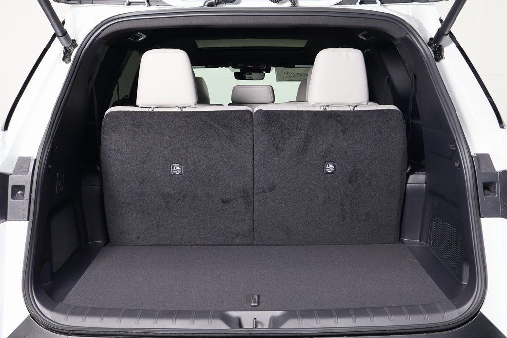 Thumbnail: 2026 Lexus TX - 9