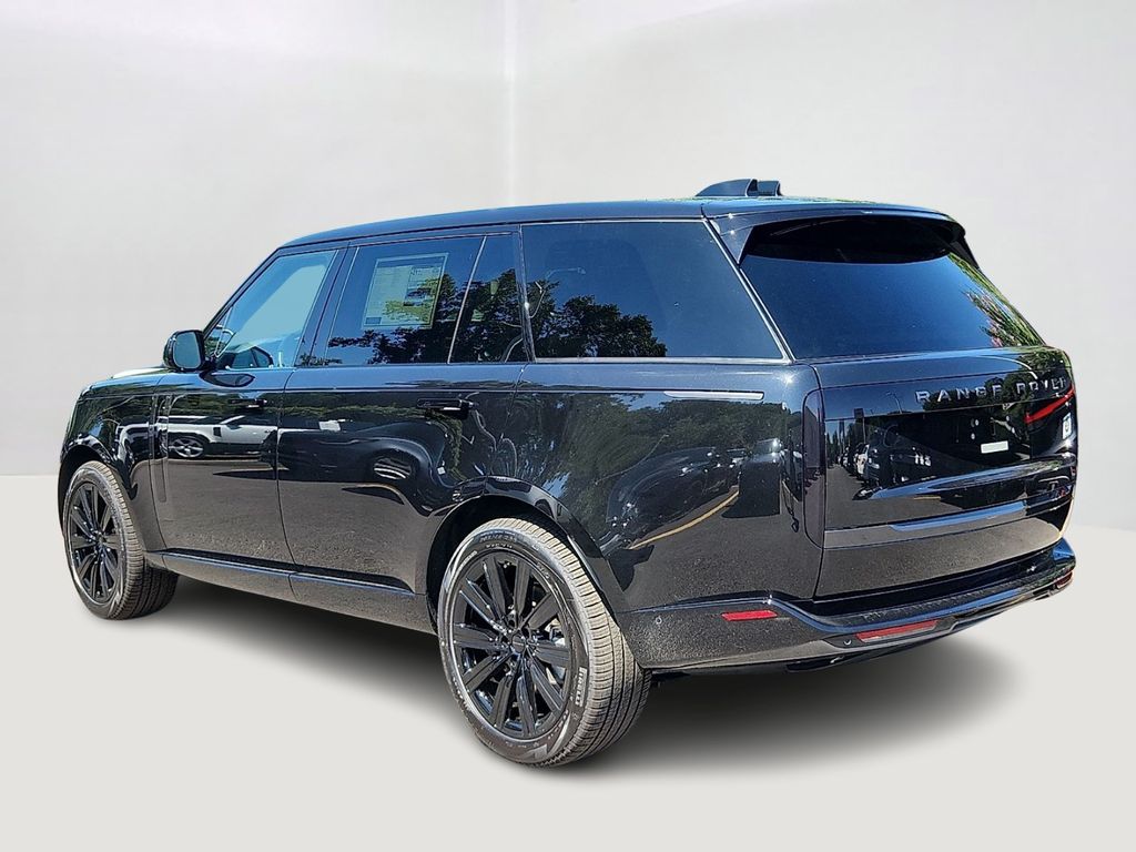 Thumbnail: 2026 Land Rover Range Rover - 4