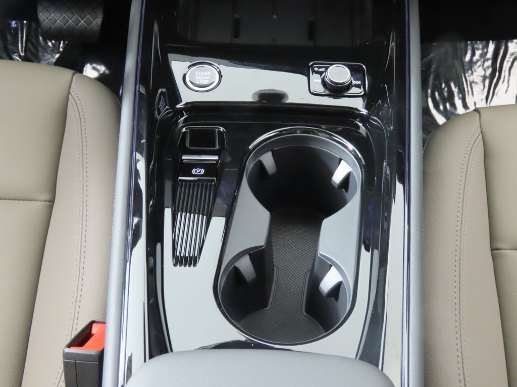 Thumbnail: 2026 Audi Q3 - 22