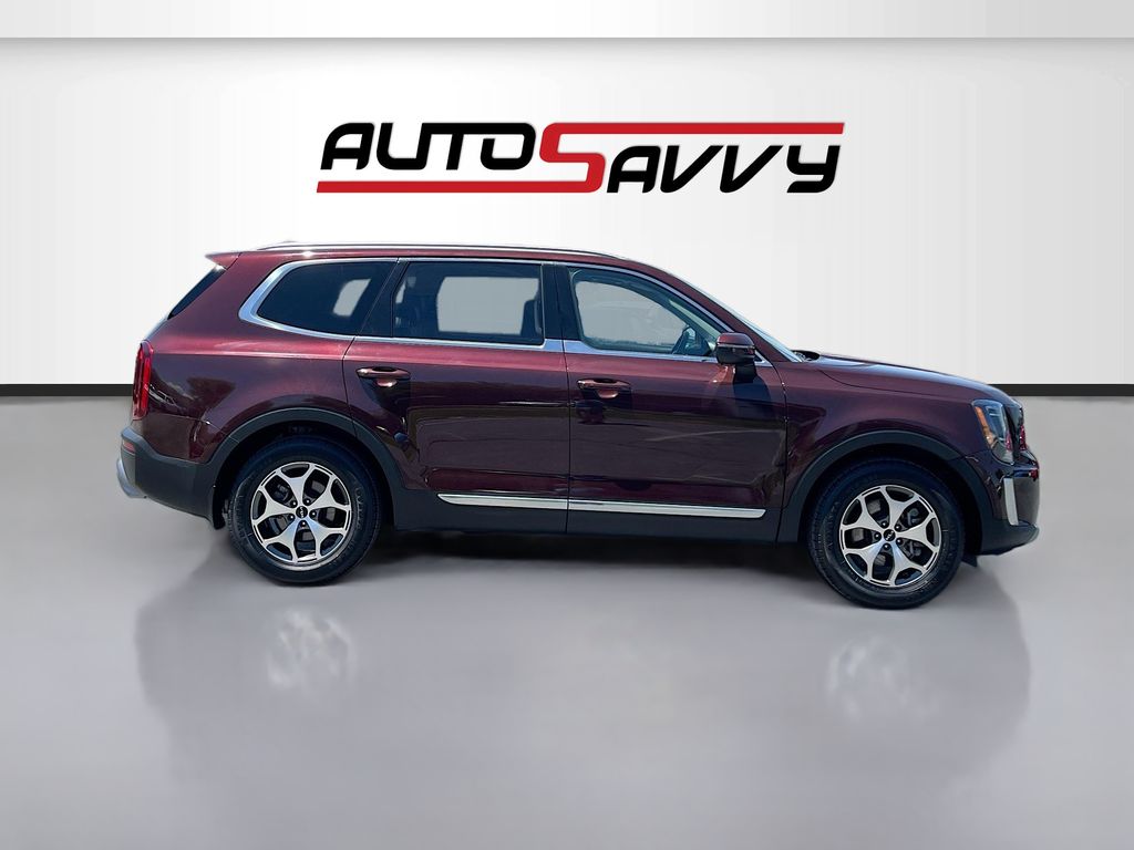 Used 2022 Purple Kia EX image 8