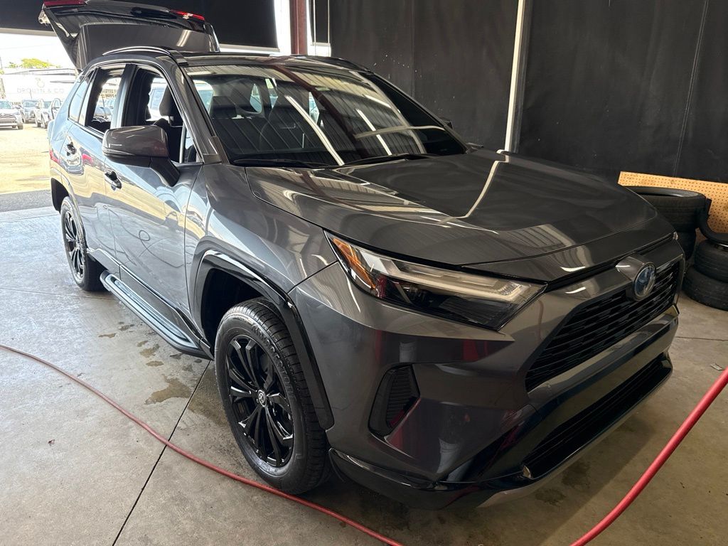 Thumbnail: 2024 Toyota RAV4 - 7