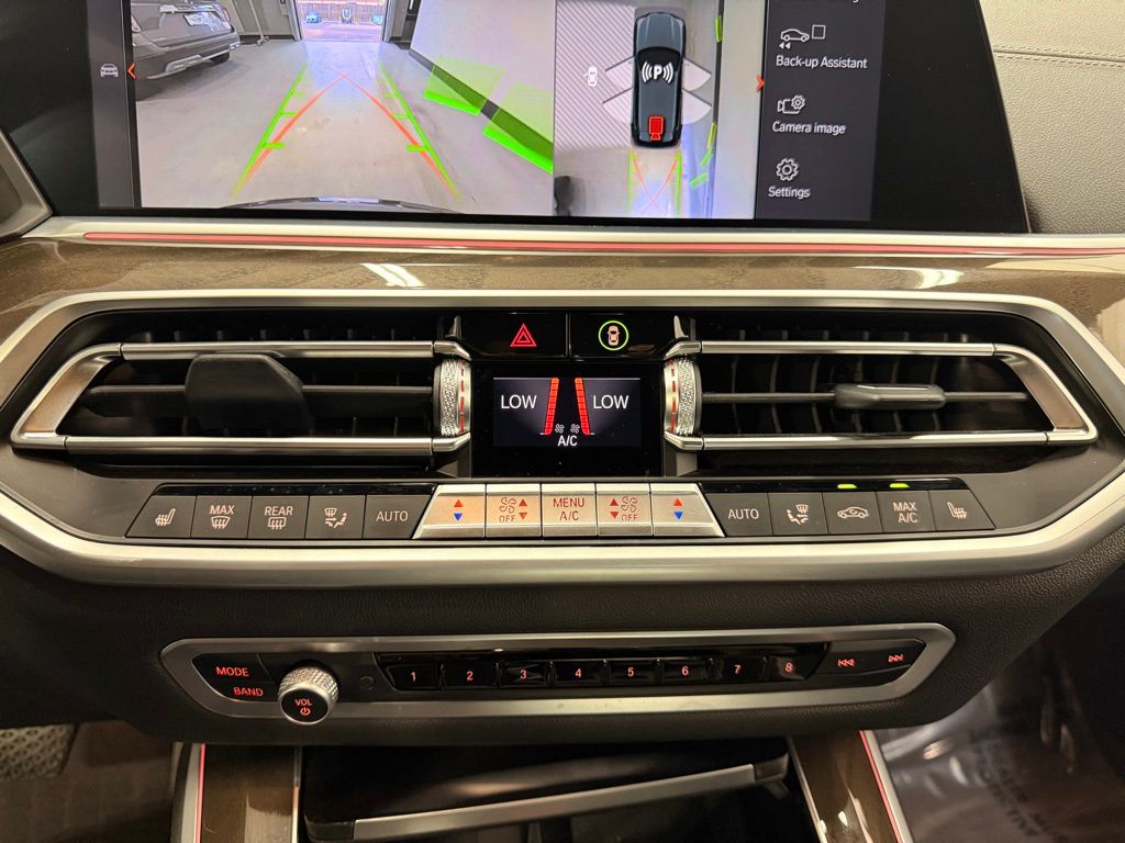 Thumbnail: 2022 BMW X5 - 19