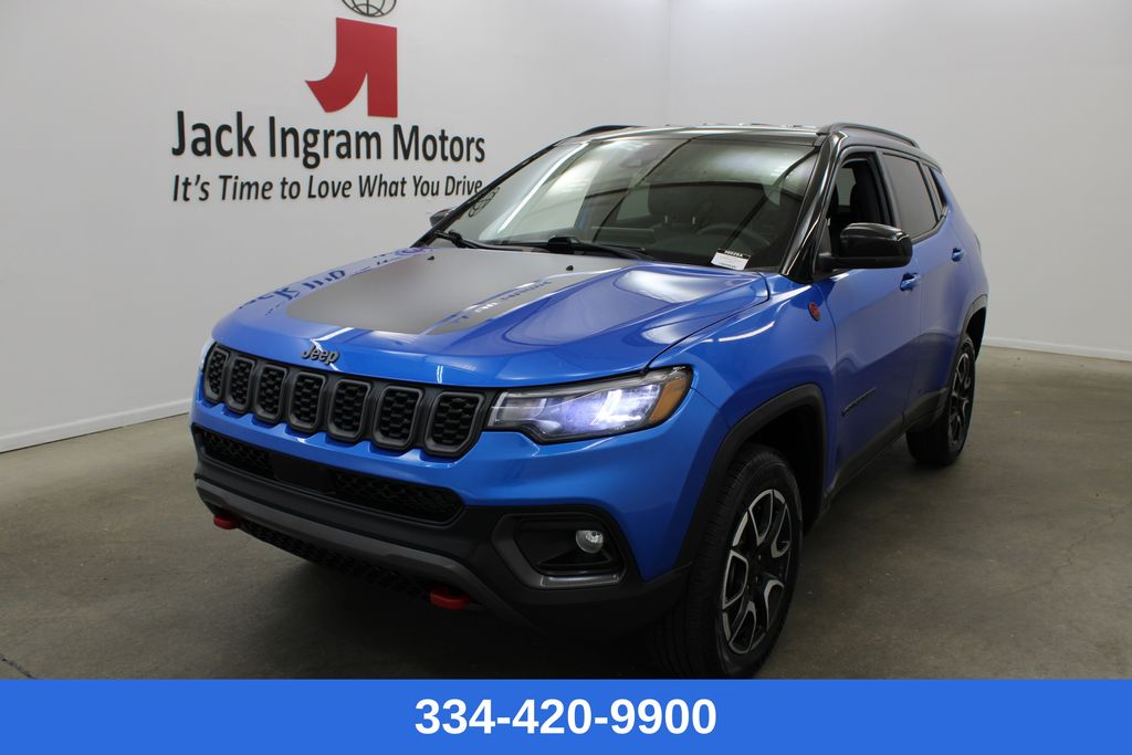 used 2024 Jeep Compass car, priced at $22,999