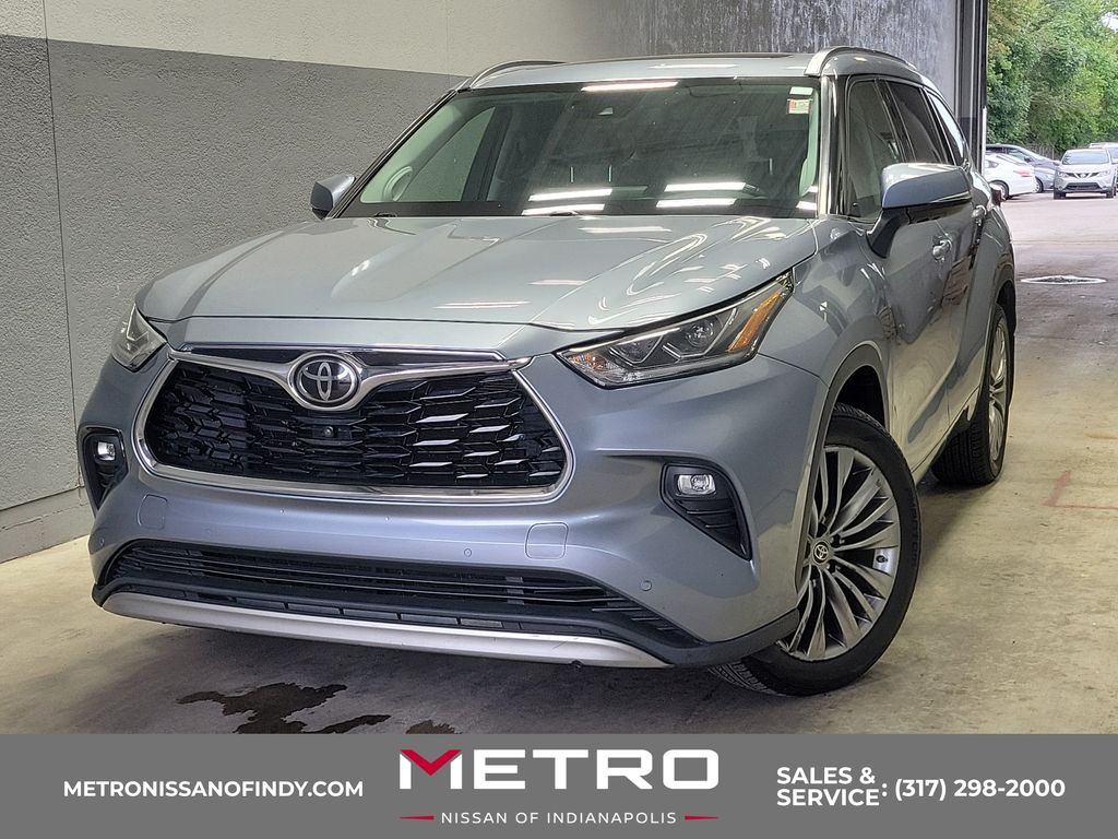 Moon Dust 2021 Toyota Highlander SUV / Crossover All-Wheel Drive 8-Speed Automatic
