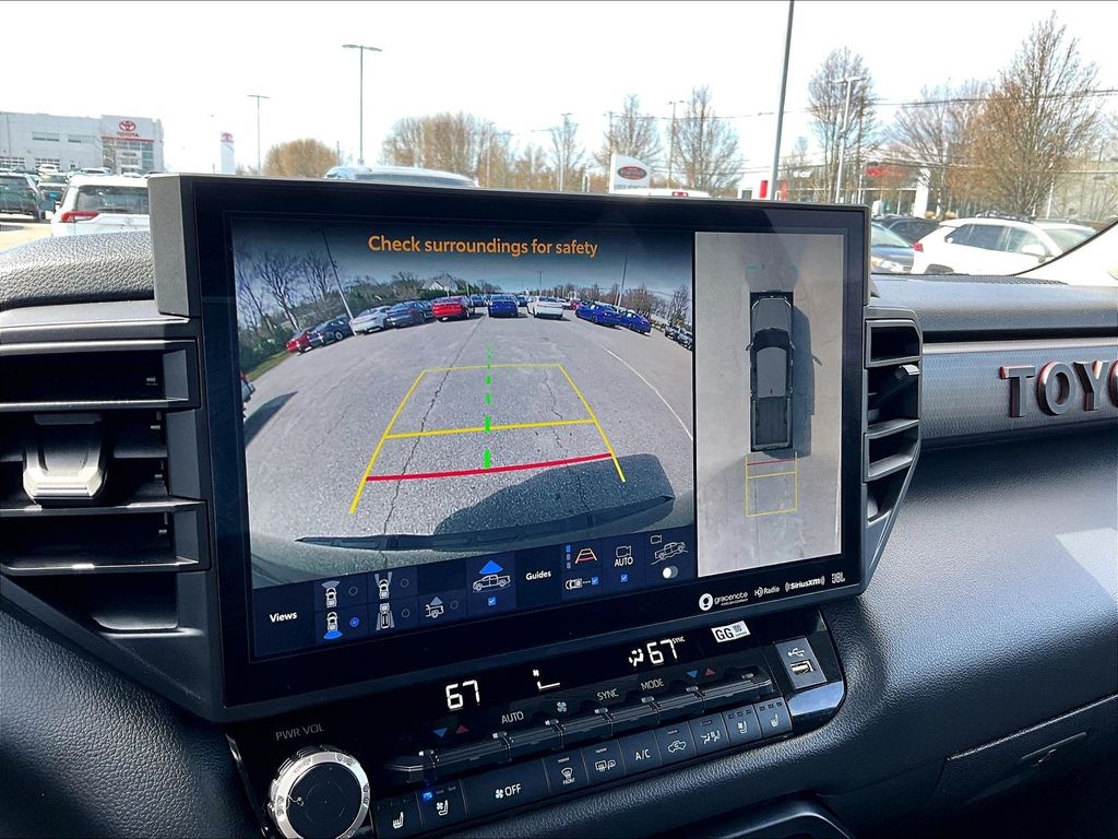 2023 Toyota Tundra Hybrid — photo 19