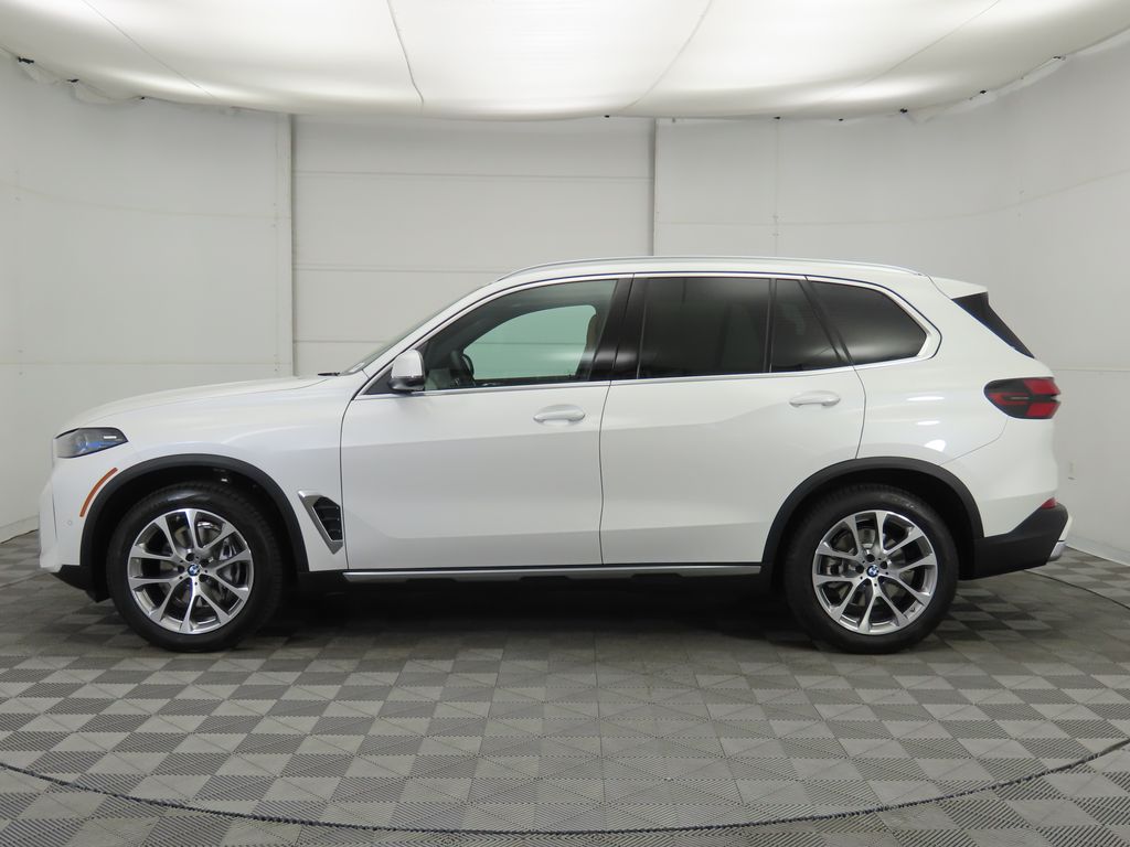 Thumbnail: 2026 BMW X5 - 8