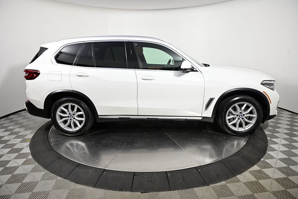 2022 BMW X5 xDrive40i 6