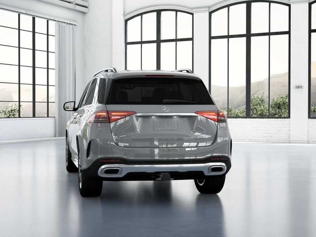 Thumbnail: 2026 Mercedes-Benz GLE - 26