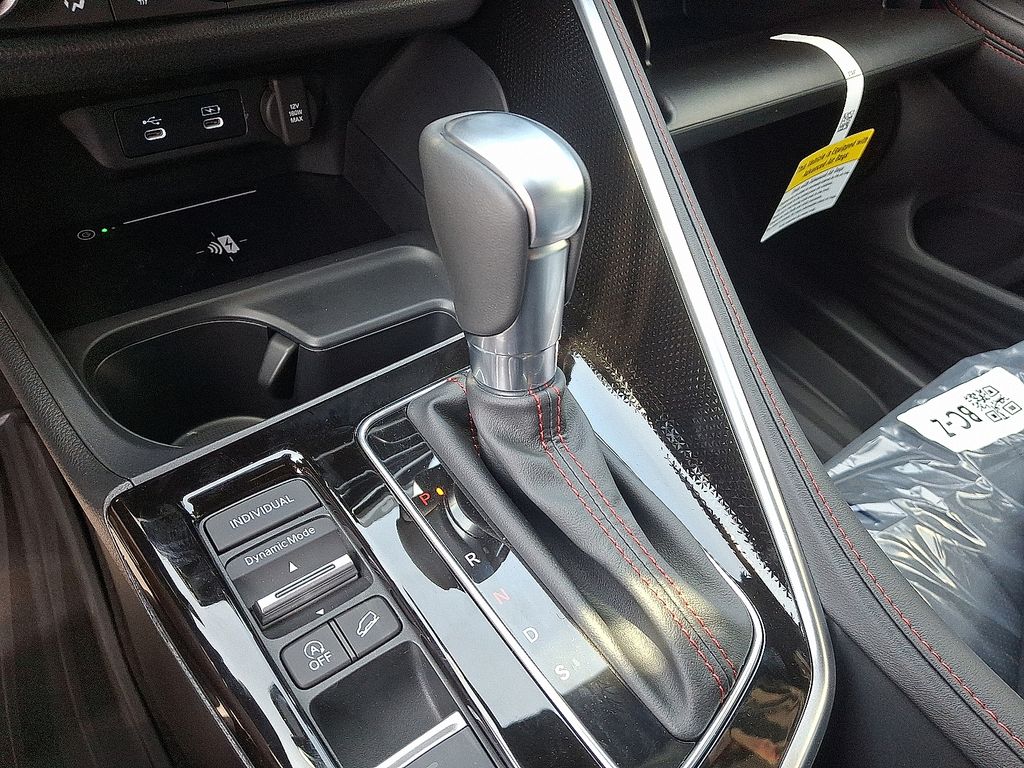 Thumbnail: 2025 Acura ADX - 8