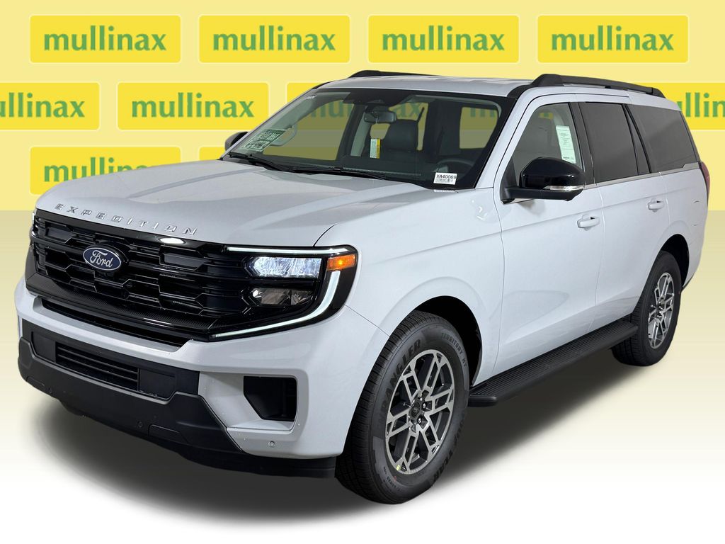 New 2026 Silver Ford Active image 25