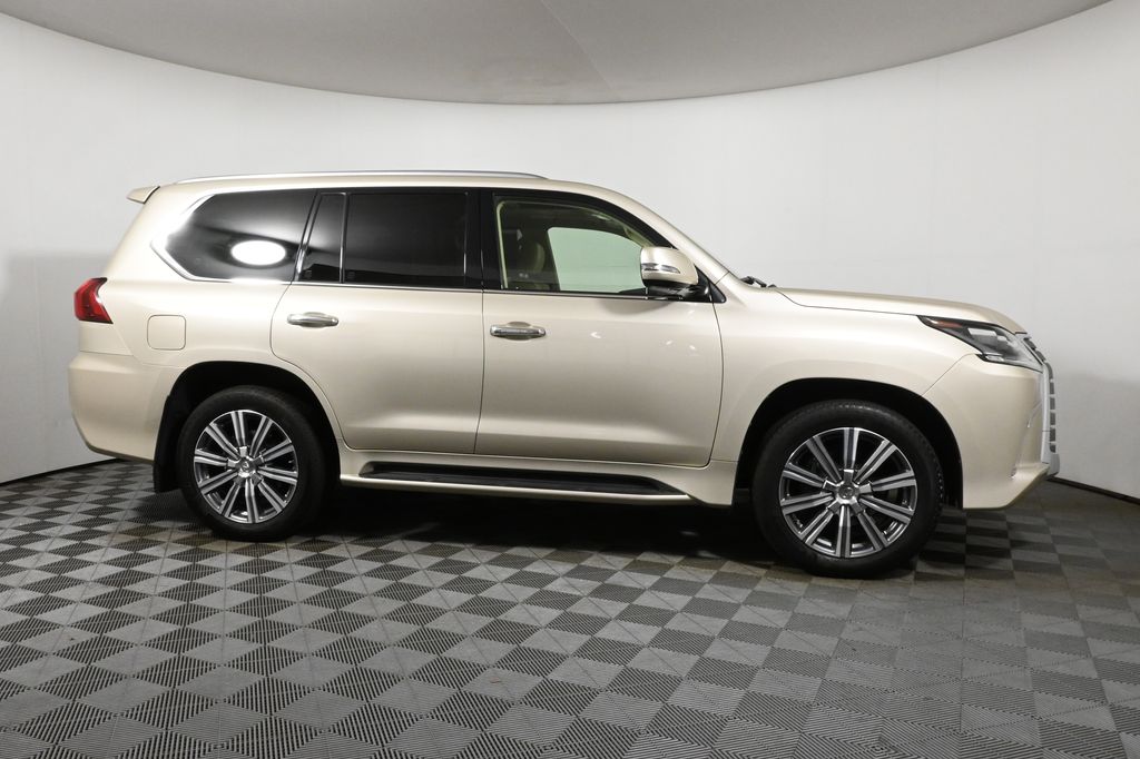 Thumbnail: 2017 Lexus LX - 8