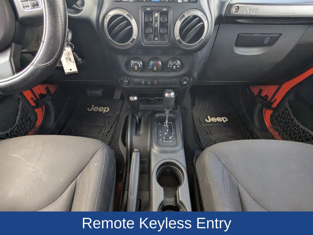 2015 Jeep Wrangler Unlimited Sport