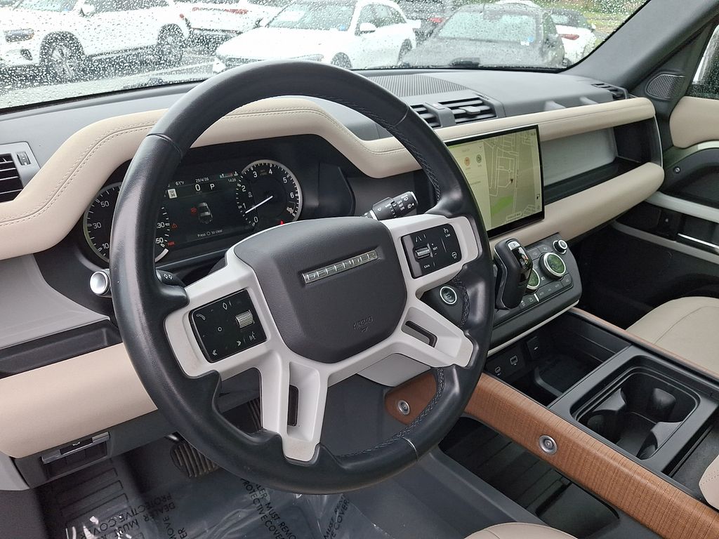 Thumbnail: 2023 Land Rover Defender - 11