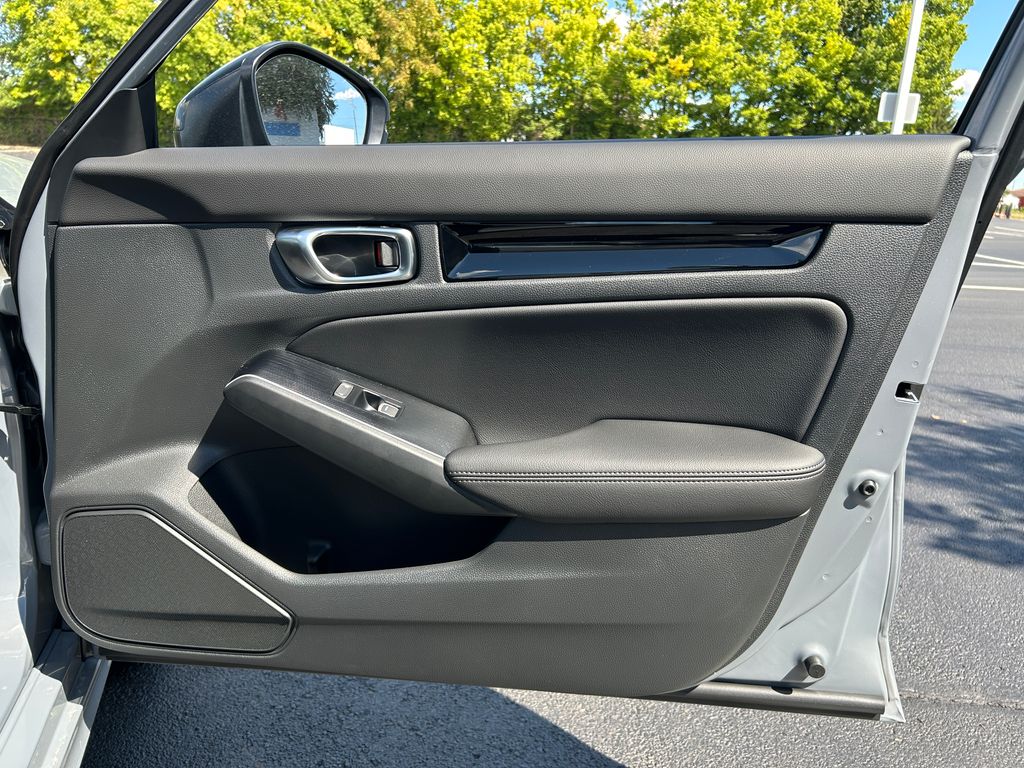 Thumbnail: 2026 Honda Civic - 25