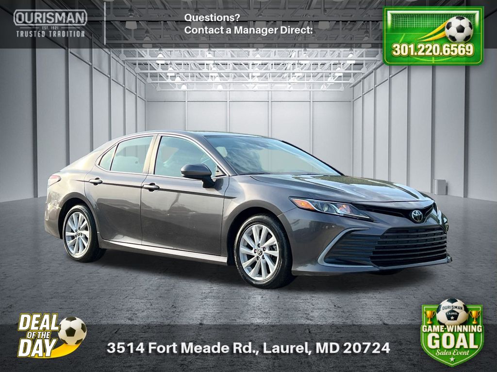 Predawn Gray Mica 2024 Toyota Camry Sedan Front-Wheel Drive 8-Speed Automatic
