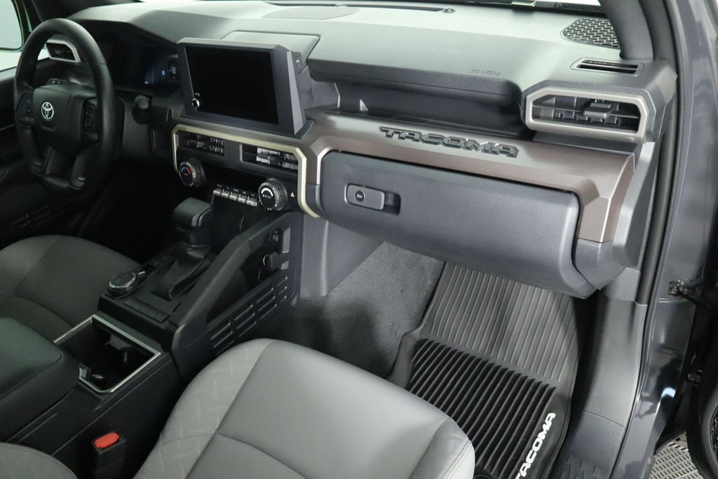 2024 Toyota Tacoma SR5 17