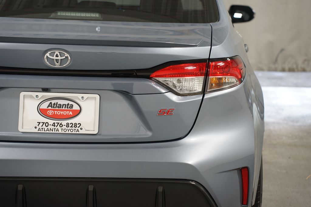 Thumbnail: 2024 Toyota Corolla - 10