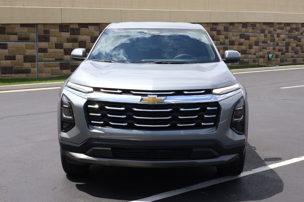 Thumbnail: 2026 Chevrolet Equinox - 2