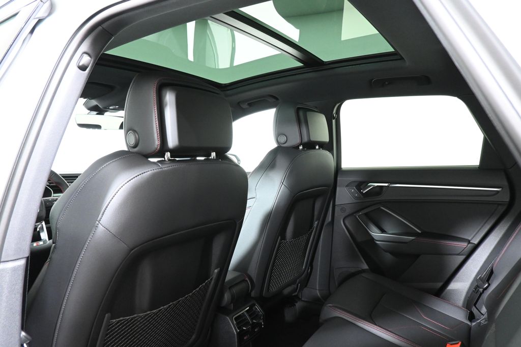 Thumbnail: 2025 Audi Q3 - 28