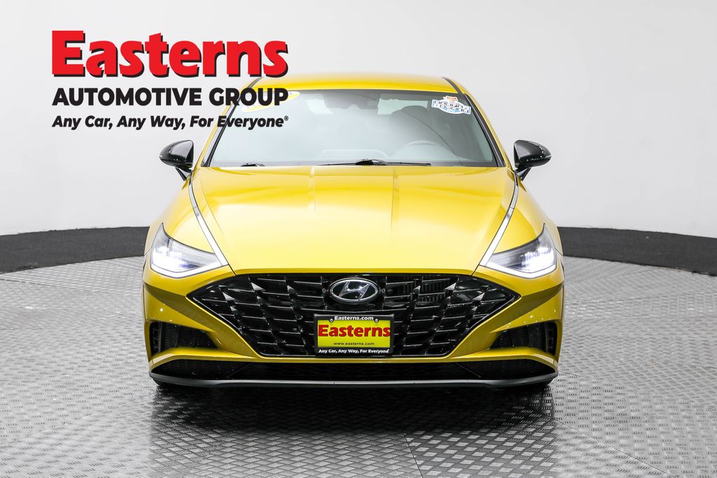 Used 2021 Yellow Hyundai SEL Plus image 2