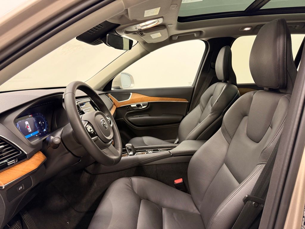 Thumbnail: 2024 Volvo XC90 - 12