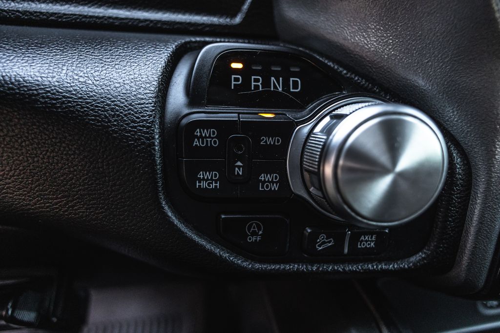 2021 Ram 1500 Rebel thumbnail 21