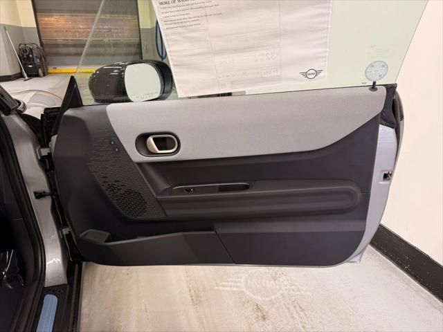 Thumbnail: 2026 MINI Cooper - 21