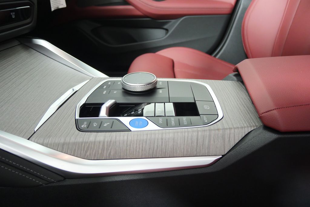 Thumbnail: 2025 BMW i4 - 20