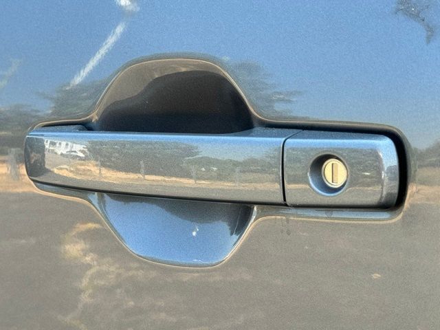 New 2026 Nissan Frontier Truck