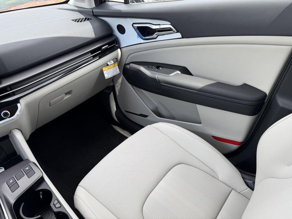 new 2026 Kia Sportage car, priced at $29,027