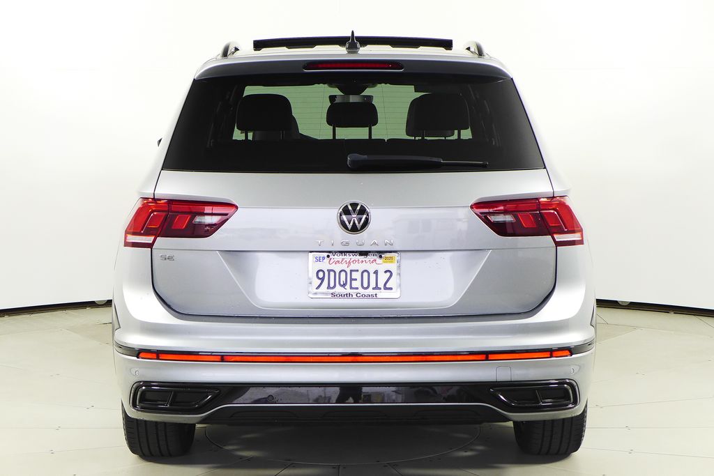 Thumbnail: 2022 Volkswagen Tiguan - 8