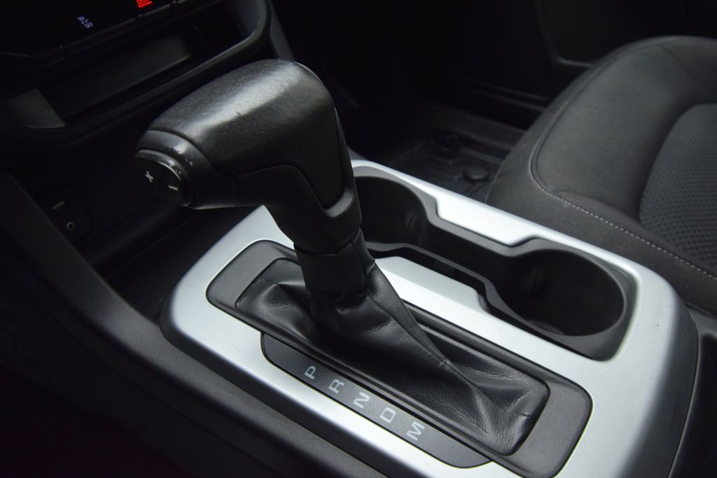 used 2015 Chevrolet Colorado car, priced at $17,000