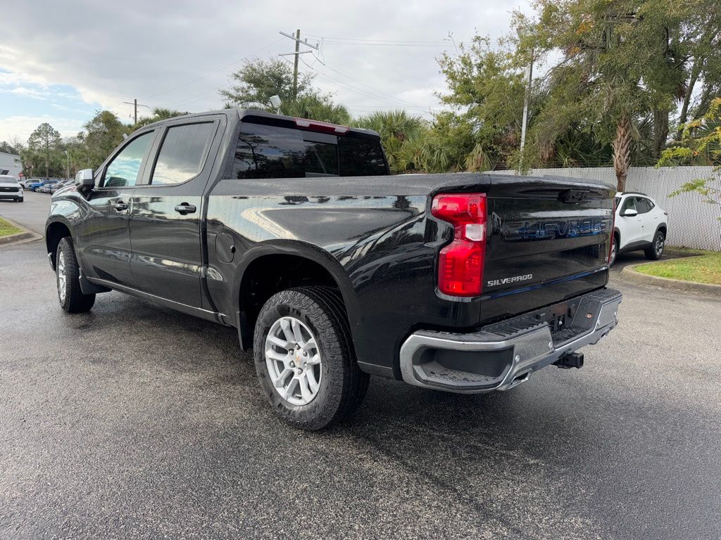 2025 Chevrolet Silverado 1500 LT 6