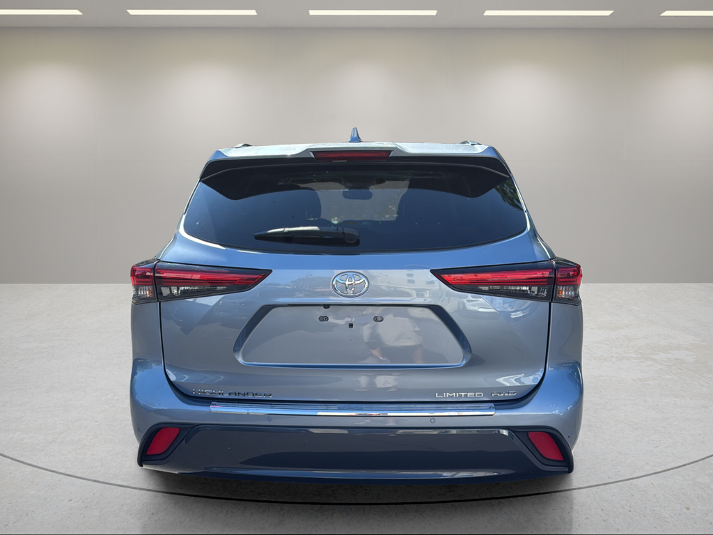 2021 Toyota Highlander Limited  at Bob Ruth Ford