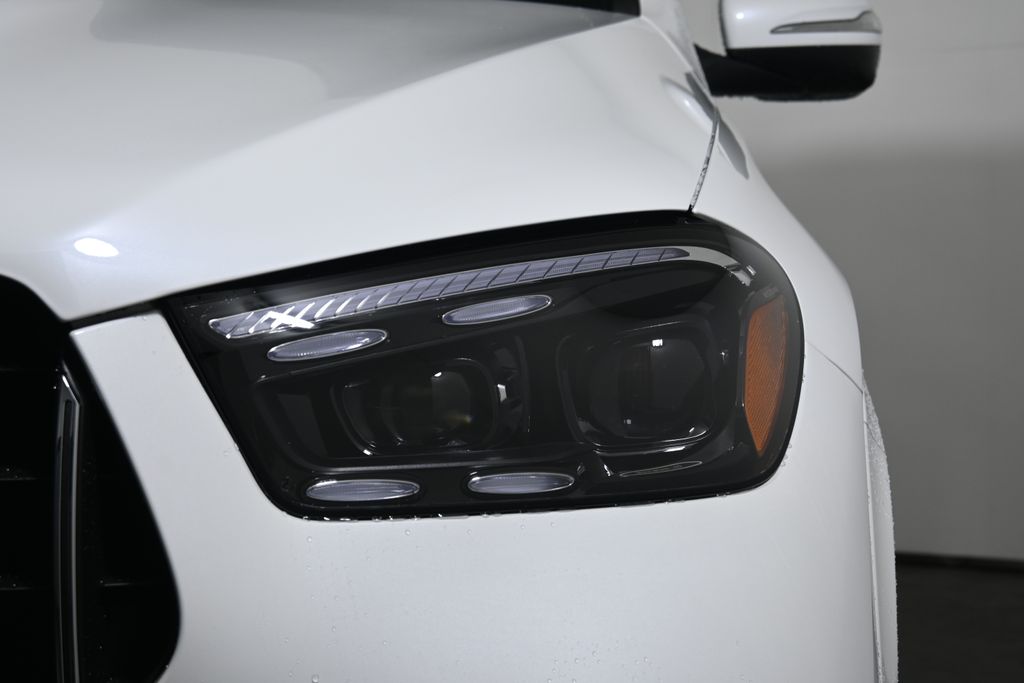 Thumbnail: 2026 Mercedes-Benz GLE - 10