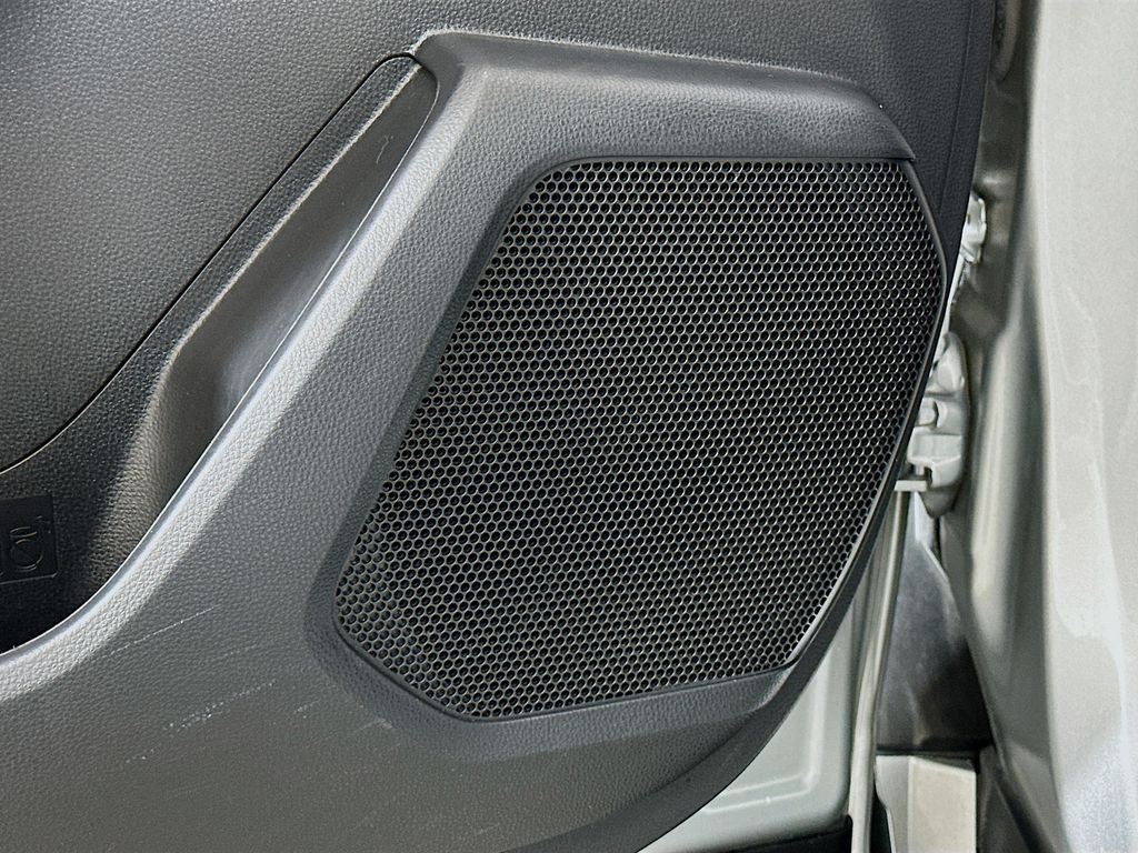 2022 Toyota Highlander L 18