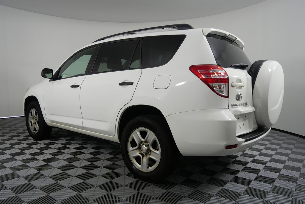 2011 Toyota RAV4  4