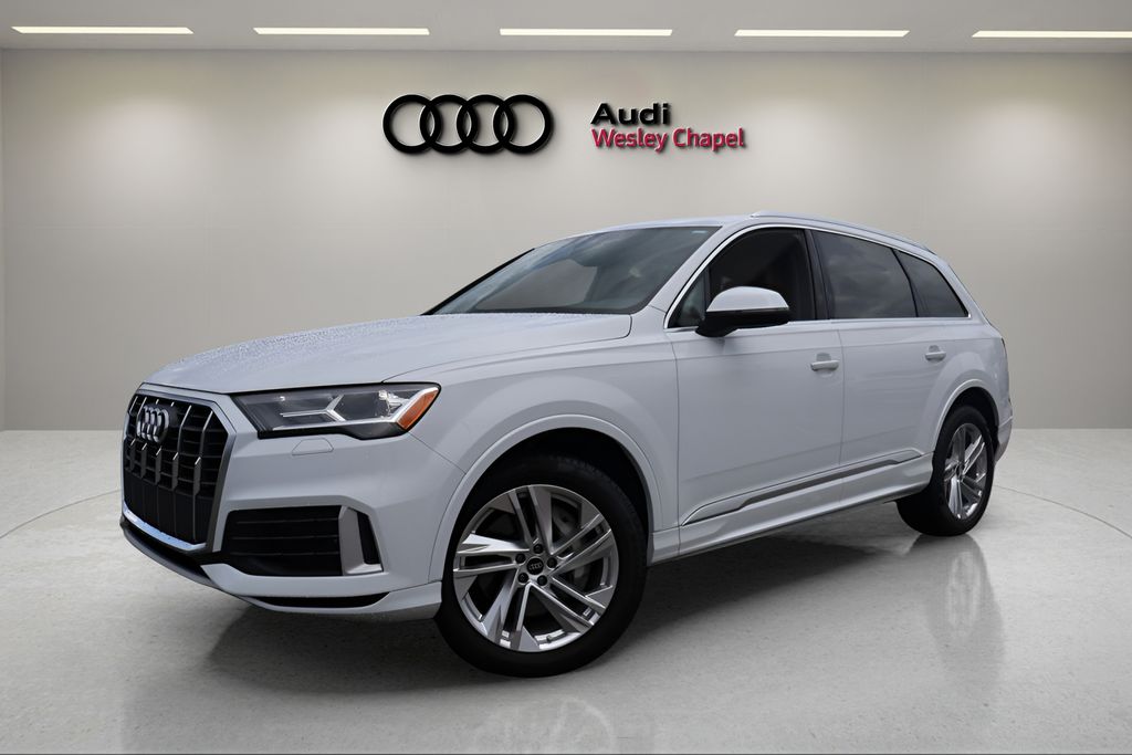  2023 Audi Q7 quattro Premium 45 TFSI   