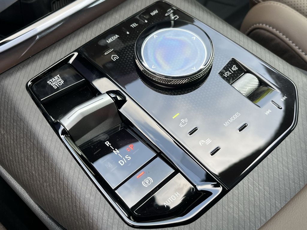 Thumbnail: 2026 BMW X3 - 20