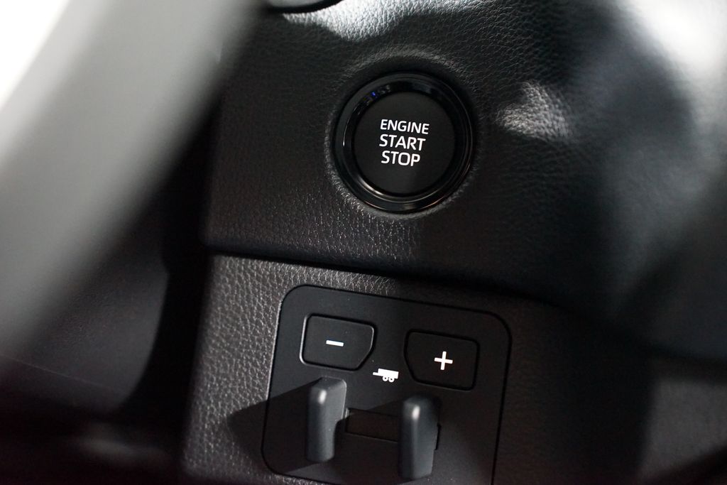 2025 Toyota Tundra SR5 24