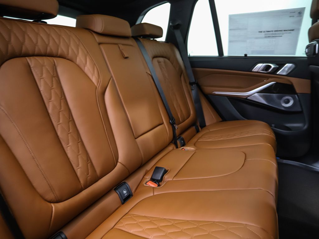 Thumbnail: 2026 BMW X5 - 27