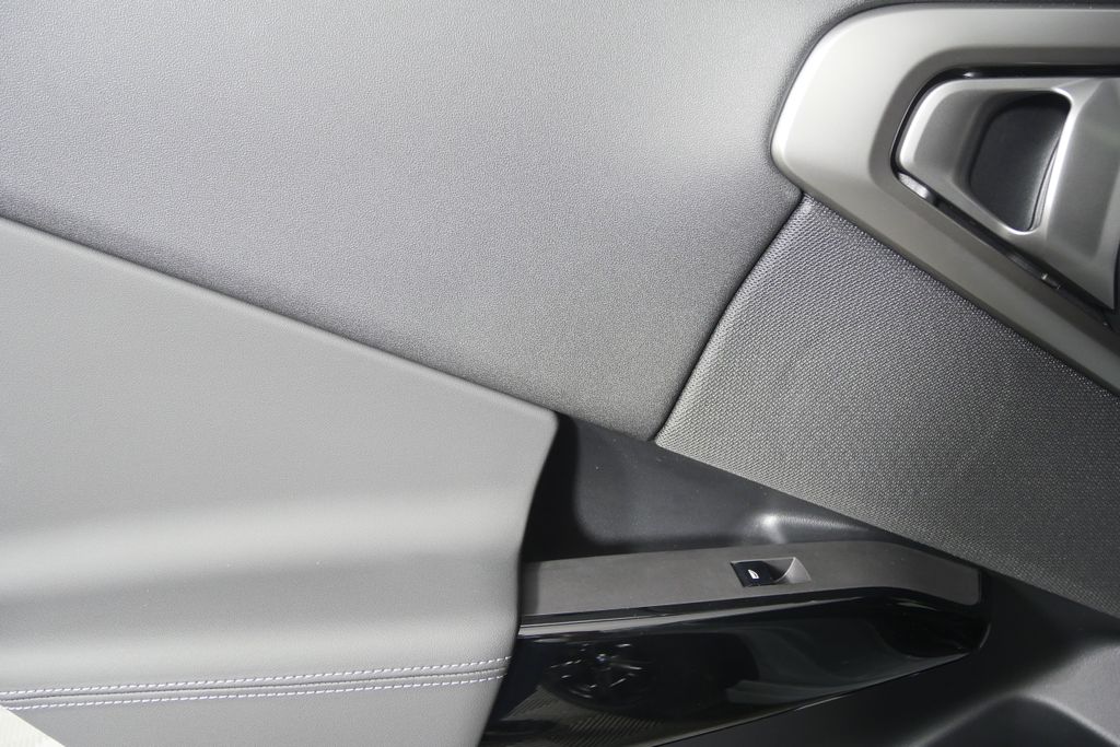 Thumbnail: 2026 BMW X3 - 14