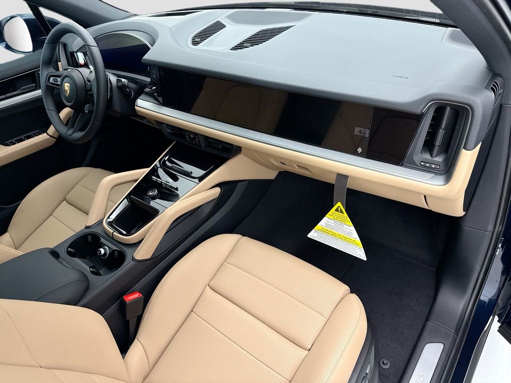 Thumbnail: 2026 Porsche Cayenne - 19