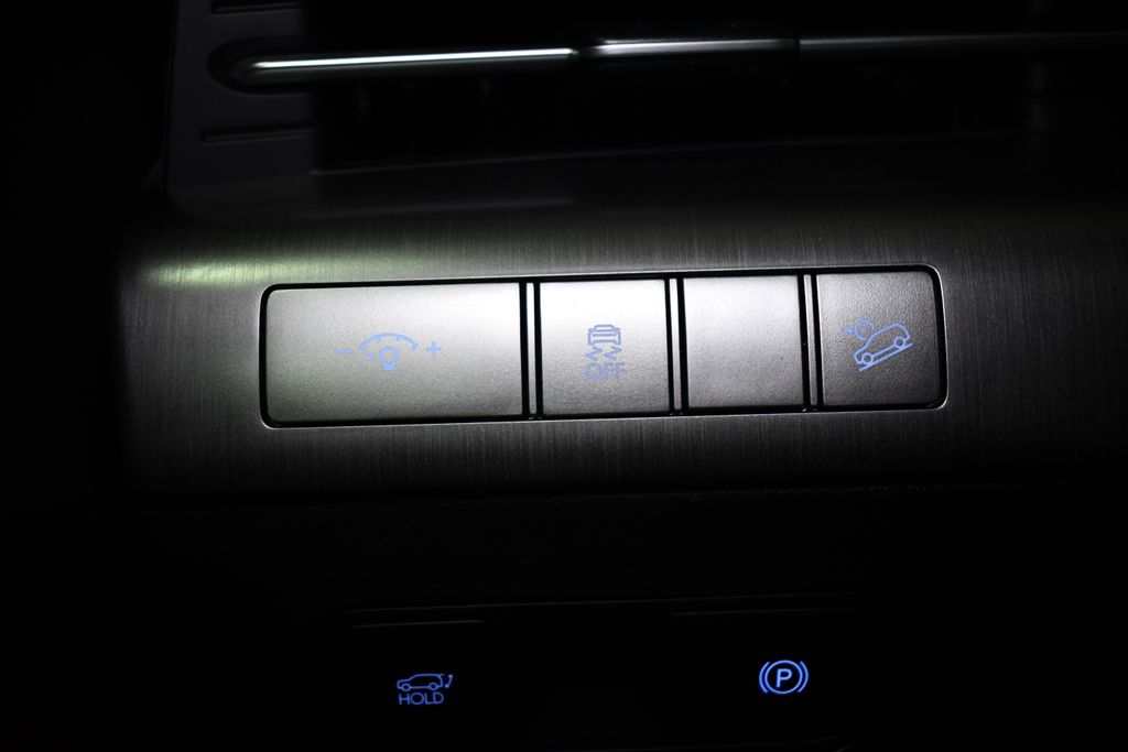 Thumbnail: 2024 Hyundai Kona - 21