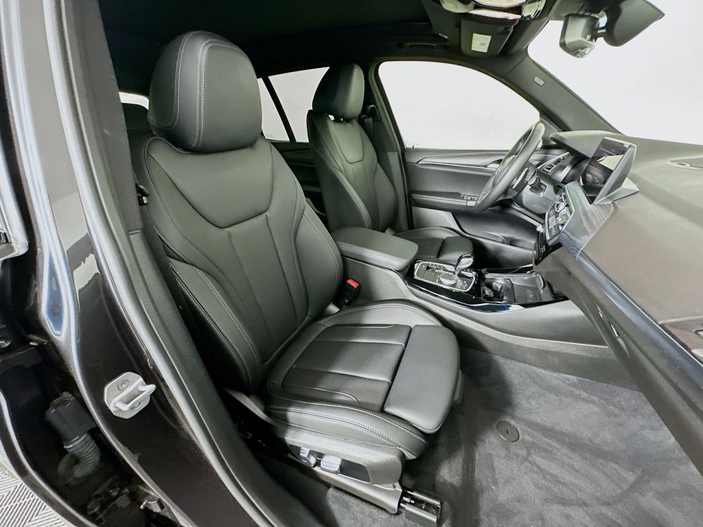 Thumbnail: 2023 BMW X3 - 29
