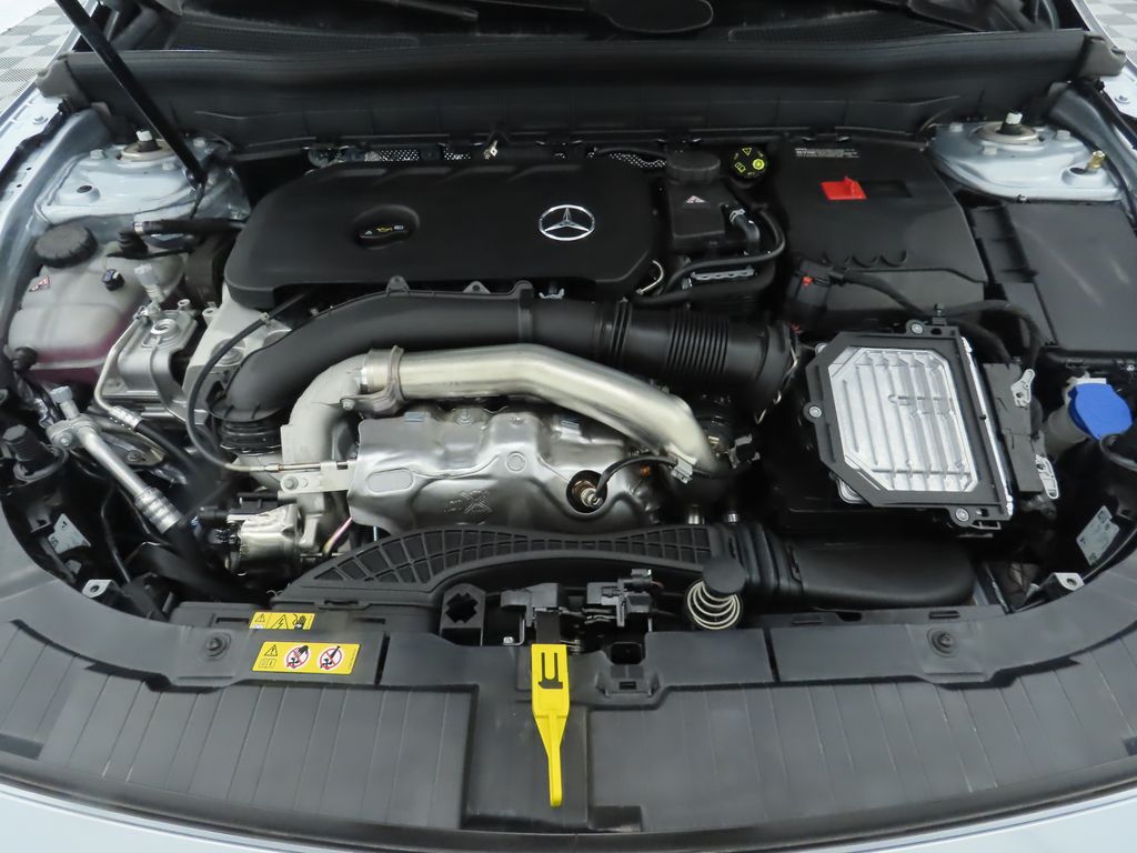 Thumbnail: 2026 Mercedes-Benz GLB - 30