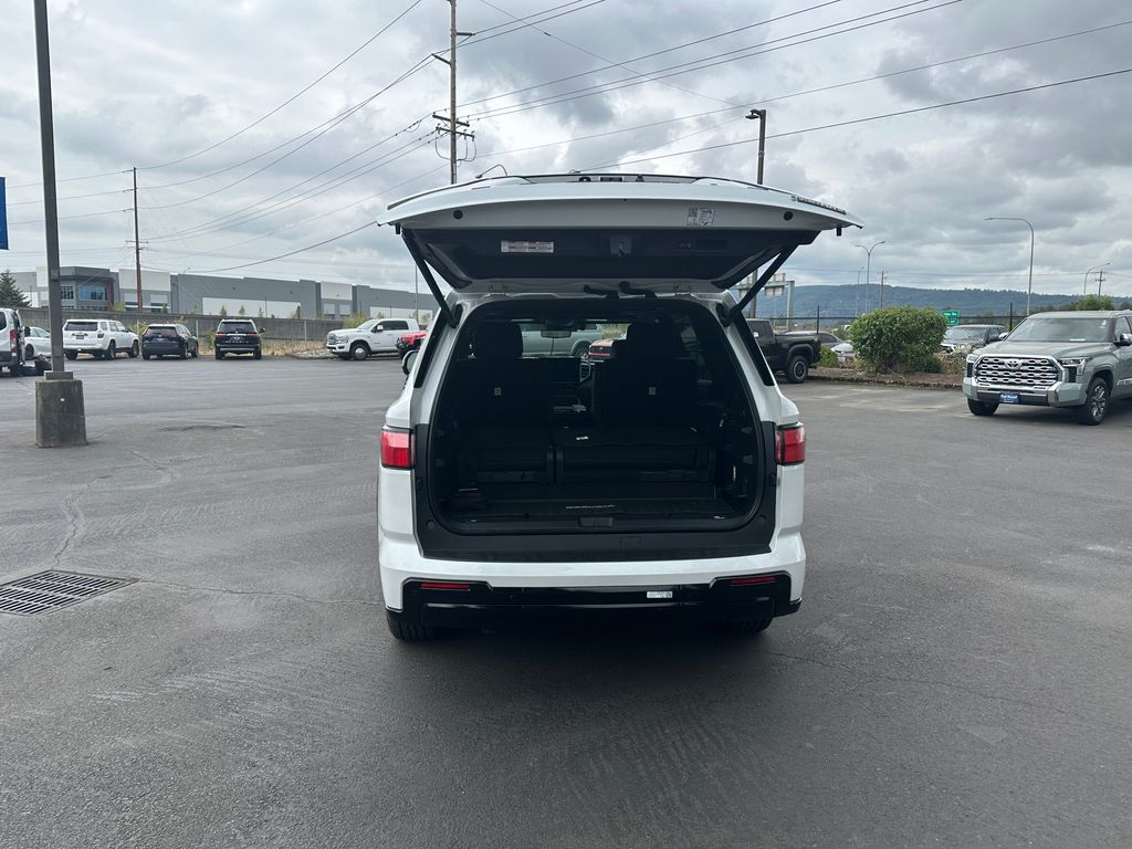 2025 Toyota Sequoia Platinum