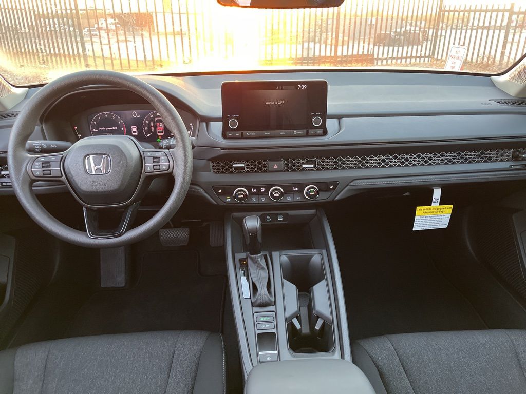 Thumbnail: 2025 Honda Accord - 8