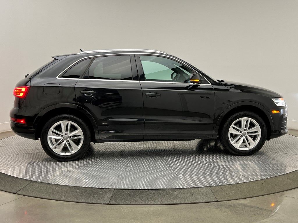 Thumbnail: 2016 Audi Q3 - 6